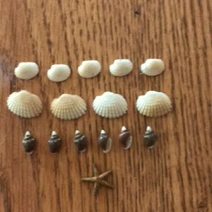 American Girl ag mini illuma tiki room pieces.